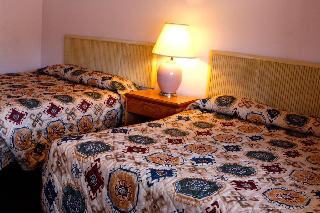 Homestead Motel San Luis Obispo Oda fotoğraf